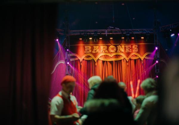 © Circus Barones
